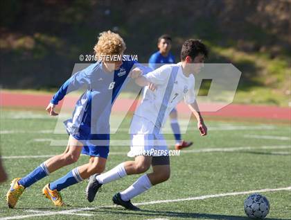 Thumbnail 1 in San Diego vs. Westview (25th Annual San Diego Holiday Tournament) photogallery.