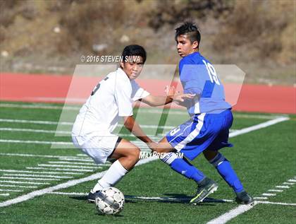 Thumbnail 1 in San Diego vs. Westview (25th Annual San Diego Holiday Tournament) photogallery.