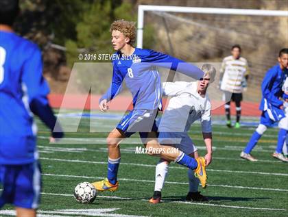 Thumbnail 1 in San Diego vs. Westview (25th Annual San Diego Holiday Tournament) photogallery.