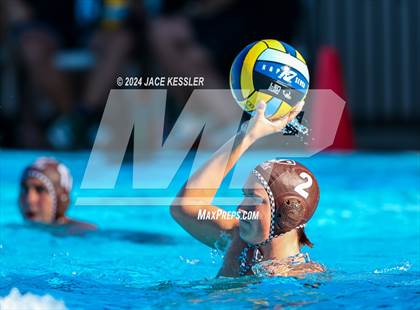 Thumbnail 3 in Royal @ Crespi photogallery.