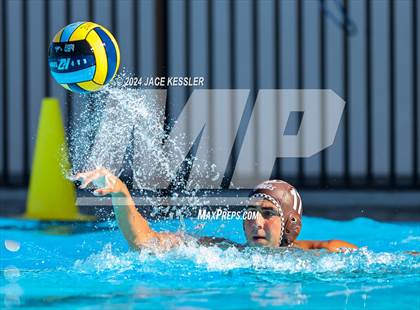 Thumbnail 2 in Royal @ Crespi photogallery.