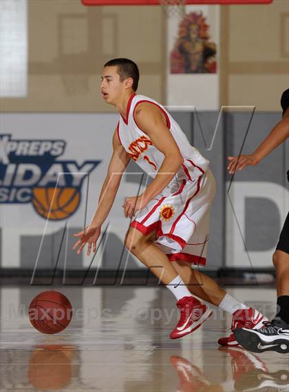Thumbnail 1 in Vista del Lago vs. Palm Desert (MaxPreps Holiday Classic) photogallery.