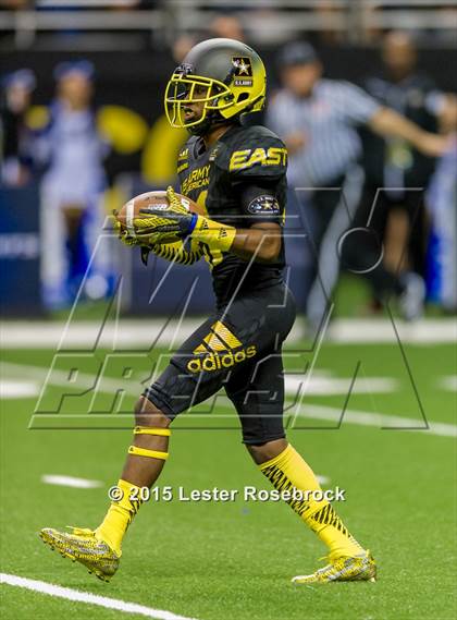 Thumbnail 2 in Army All-American Bowl photogallery.