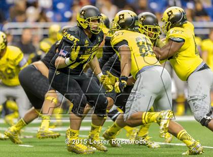 Thumbnail 2 in Army All-American Bowl photogallery.