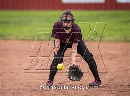 Thumbnail 3 in Zion-Benton vs Riverdale (Warrior Classic) photogallery.