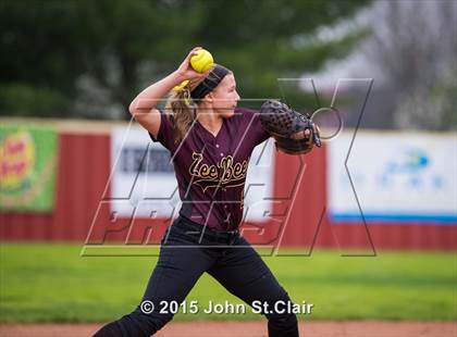 Thumbnail 2 in Zion-Benton vs Riverdale (Warrior Classic) photogallery.
