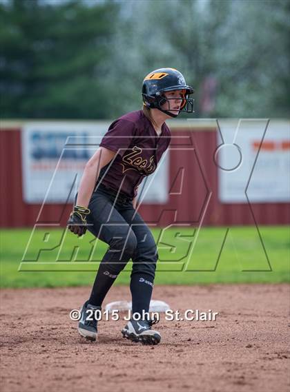 Thumbnail 1 in Zion-Benton vs Riverdale (Warrior Classic) photogallery.