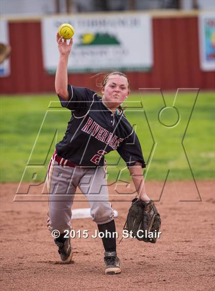 Thumbnail 1 in Zion-Benton vs Riverdale (Warrior Classic) photogallery.
