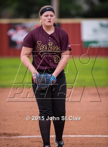 Thumbnail 2 in Zion-Benton vs Riverdale (Warrior Classic) photogallery.