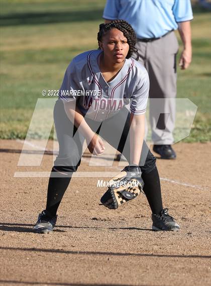 Thumbnail 3 in Natomas @ Monterey Trail photogallery.