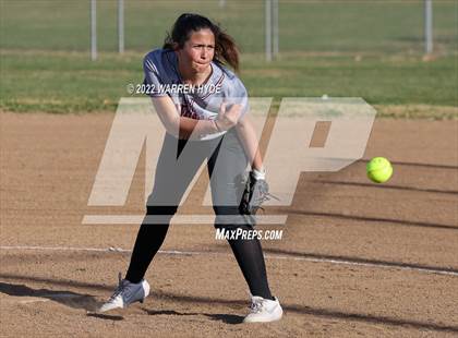 Thumbnail 1 in Natomas @ Monterey Trail photogallery.