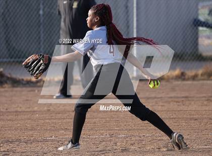 Thumbnail 1 in Natomas @ Monterey Trail photogallery.