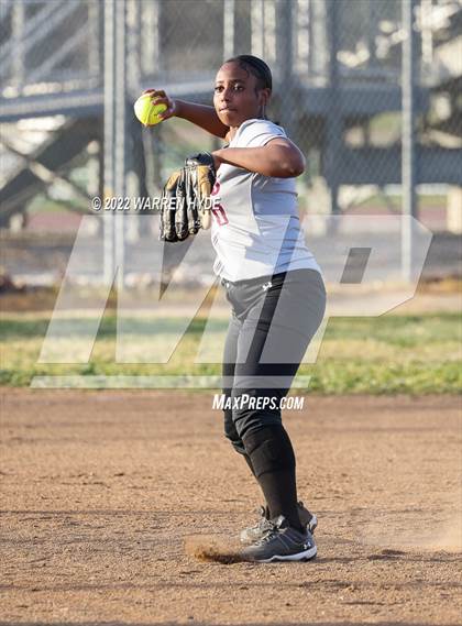 Thumbnail 1 in Natomas @ Monterey Trail photogallery.