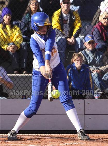 Thumbnail 3 in Wheat Ridge vs. Mullen (4A State Semifinal) photogallery.