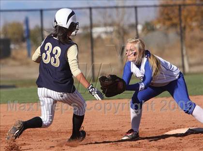 Thumbnail 3 in Wheat Ridge vs. Mullen (4A State Semifinal) photogallery.