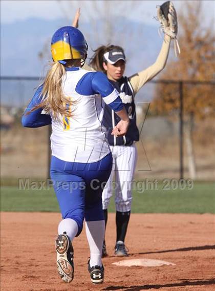 Thumbnail 3 in Wheat Ridge vs. Mullen (4A State Semifinal) photogallery.