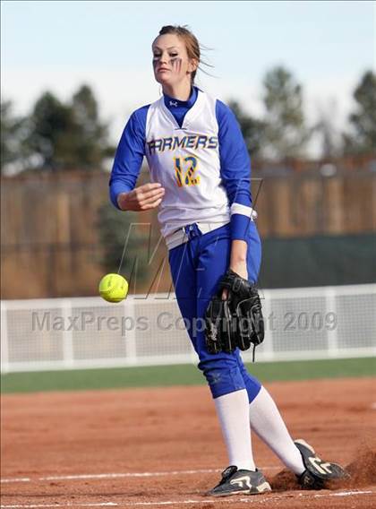 Thumbnail 3 in Wheat Ridge vs. Mullen (4A State Semifinal) photogallery.