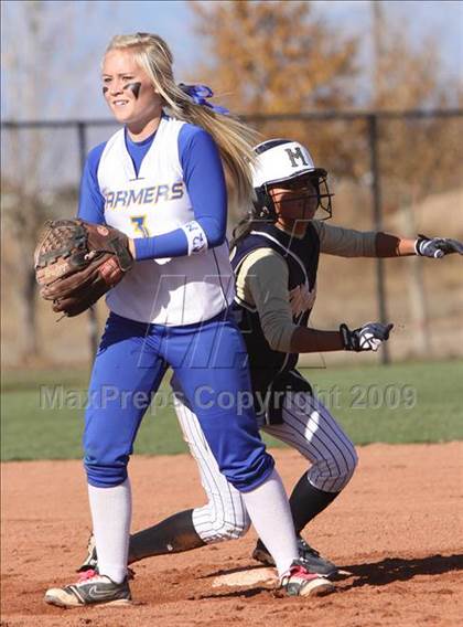 Thumbnail 3 in Wheat Ridge vs. Mullen (4A State Semifinal) photogallery.