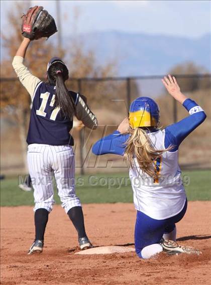 Thumbnail 3 in Wheat Ridge vs. Mullen (4A State Semifinal) photogallery.