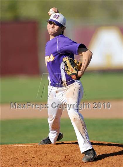 Thumbnail 2 in Hazel Green vs. Madison County photogallery.