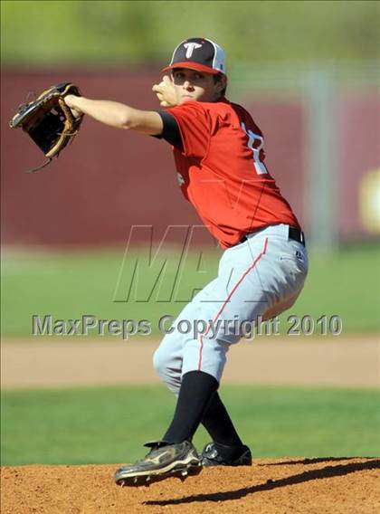 Thumbnail 3 in Hazel Green vs. Madison County photogallery.