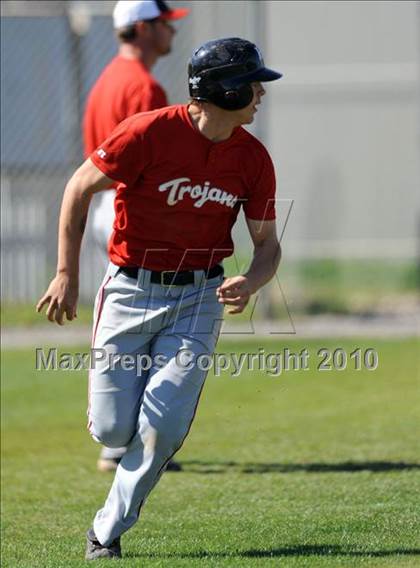 Thumbnail 3 in Hazel Green vs. Madison County photogallery.