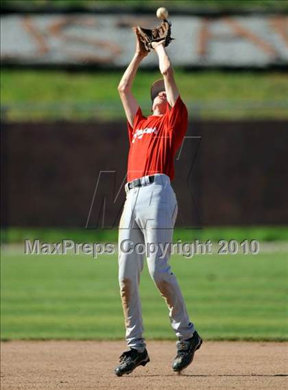 Thumbnail 1 in Hazel Green vs. Madison County photogallery.