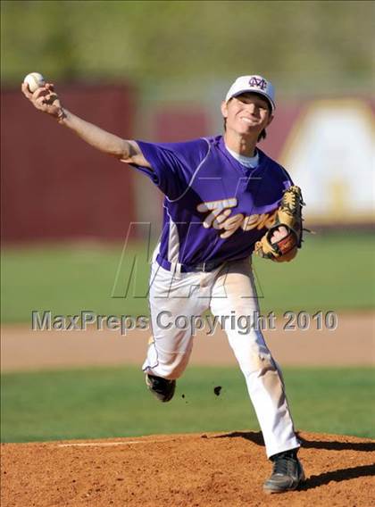 Thumbnail 3 in Hazel Green vs. Madison County photogallery.