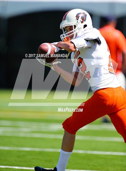 Thumbnail 2 in Polytechnic vs Brentwood photogallery.
