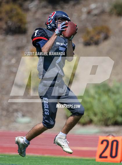 Thumbnail 2 in Polytechnic vs Brentwood photogallery.