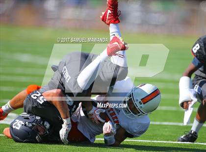 Thumbnail 2 in Polytechnic vs Brentwood photogallery.