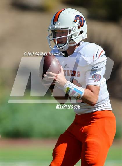 Thumbnail 1 in Polytechnic vs Brentwood photogallery.