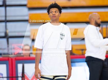 Thumbnail 3 in Pebblebrook vs Pace Academy (Nike Elite HS Showcase GA) photogallery.