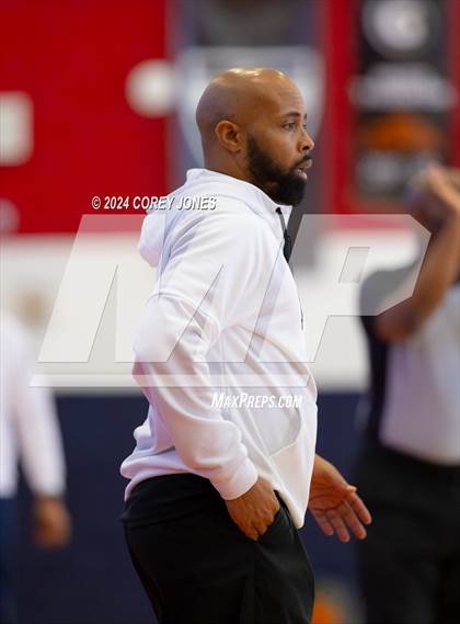 Thumbnail 1 in Pebblebrook vs Pace Academy (Nike Elite HS Showcase GA) photogallery.