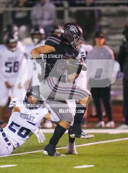 Thumbnail 1 in Higley @ Desert Mountain (AIA-5A Semifinals) photogallery.