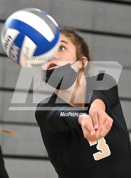 Thumbnail 1 in Mercy vs. Archbishop Mitty (Durango Fall Classic) photogallery.