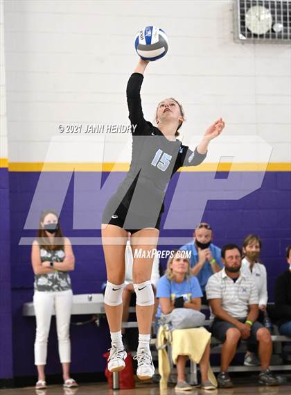 Thumbnail 2 in Mercy vs. Archbishop Mitty (Durango Fall Classic) photogallery.
