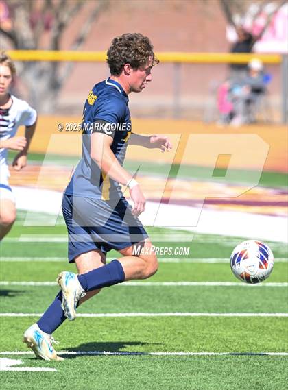 Thumbnail 3 in Phoenix Country Day vs. Trivium Prep (AIA 2A Final) photogallery.