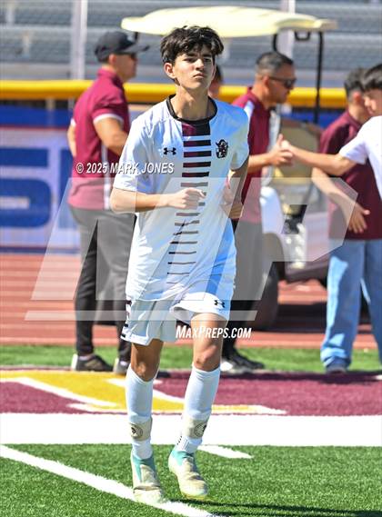 Thumbnail 2 in Phoenix Country Day vs. Trivium Prep (AIA 2A Final) photogallery.