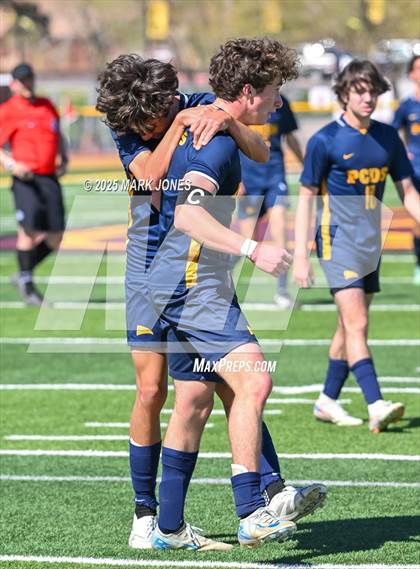 Thumbnail 1 in Phoenix Country Day vs. Trivium Prep (AIA 2A Final) photogallery.