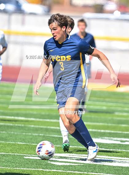 Thumbnail 3 in Phoenix Country Day vs. Trivium Prep (AIA 2A Final) photogallery.