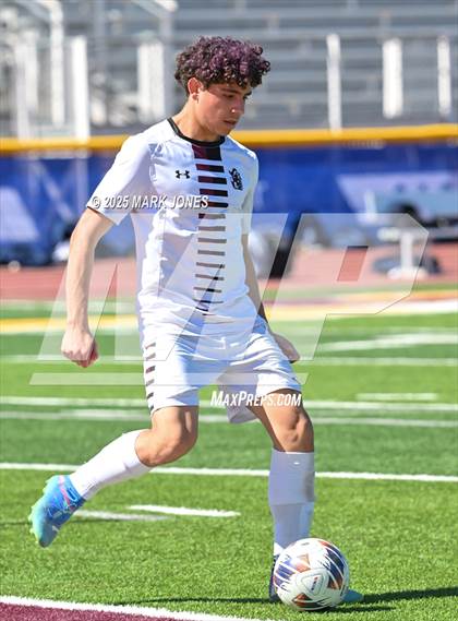 Thumbnail 1 in Phoenix Country Day vs. Trivium Prep (AIA 2A Final) photogallery.