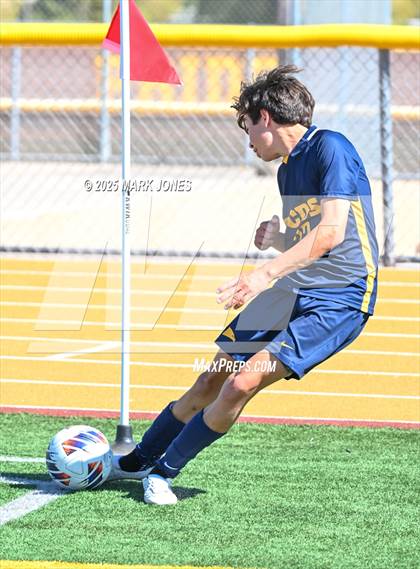 Thumbnail 1 in Phoenix Country Day vs. Trivium Prep (AIA 2A Final) photogallery.