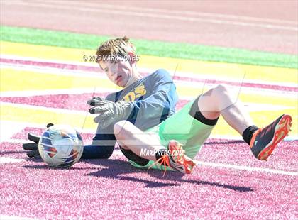 Thumbnail 2 in Phoenix Country Day vs. Trivium Prep (AIA 2A Final) photogallery.