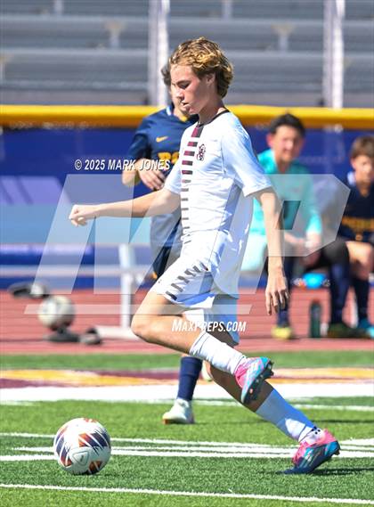 Thumbnail 2 in Phoenix Country Day vs. Trivium Prep (AIA 2A Final) photogallery.