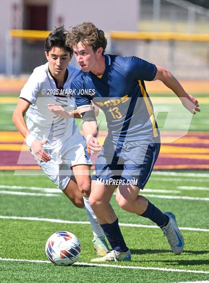 Thumbnail 2 in Phoenix Country Day vs. Trivium Prep (AIA 2A Final) photogallery.