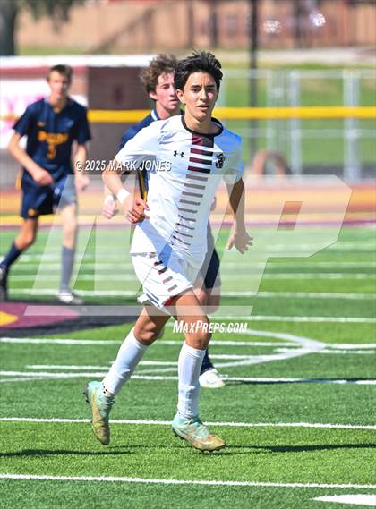 Thumbnail 3 in Phoenix Country Day vs. Trivium Prep (AIA 2A Final) photogallery.