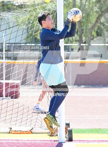 Thumbnail 2 in Phoenix Country Day vs. Trivium Prep (AIA 2A Final) photogallery.