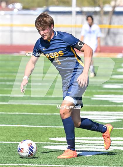 Thumbnail 2 in Phoenix Country Day vs. Trivium Prep (AIA 2A Final) photogallery.