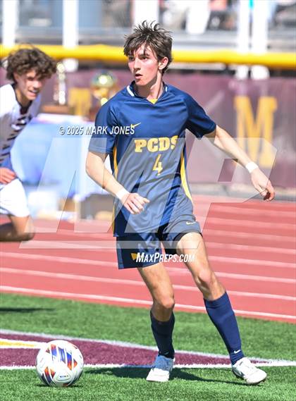 Thumbnail 2 in Phoenix Country Day vs. Trivium Prep (AIA 2A Final) photogallery.